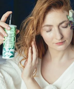 Spray rinforzante per capelli indeboliti e con tendenza alla caduta con fieno greco Vis Plantis