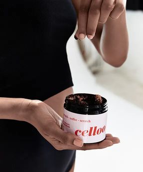 Peeling corpo con caffè e oli naturali per ridurre la cellulite e le smagliature Celloo