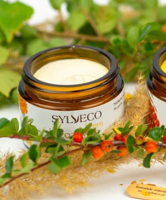 Beruhigende und regenerierende Creme für empfindliche Birken- und Nudehaut mit Sylveco Beulina