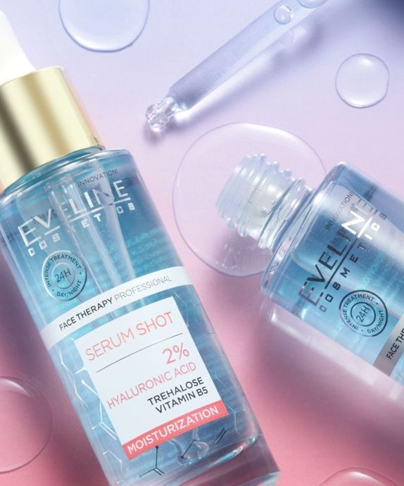 Drėkinamoji priemonė 2% hialurono rūgšties su vitaminu b5 Serum Shot Eveline Cosmetics