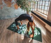 Yoga Mat Veganika Night with Natural Rubber Moonholi