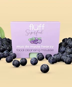 Face Wash Foam with Glycerin and Shea Butter, Berry Scent, Sensitive Skin Fluff