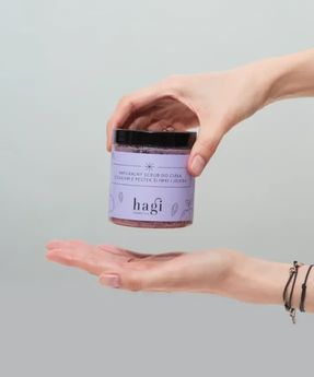 Natural Body Scrub with Plum Kernel Oil and Jojoba Hagi