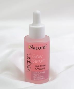 Ser exfoliant strălucitor cu extract de lămâie și acizi AHA Glow Nacomi