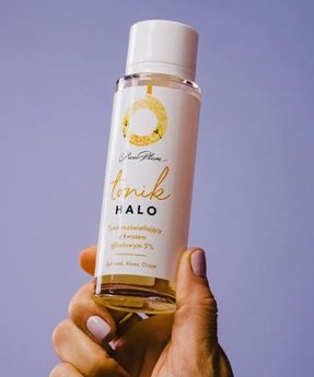Brightening Toner with 5% Glycolic Acid and Ginseng Halo Olivia Plum 