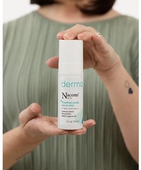 Siero spray al rosmarino per la prevenzione della caduta dei capelli e per l'infoltimento dei capelli Nacomi Next Level Dermo