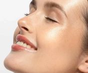 Neo Make Up folyékony szövegkiemelő univerzális árnyalatban niacinamiddal