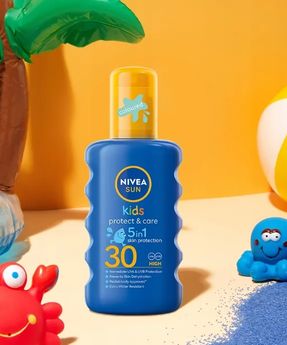 Waterproof Sunscreen Spray for Kids SPF 30 Nivea Sun Kids