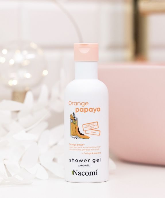 Nacomi shower gel with orange and papaya extract